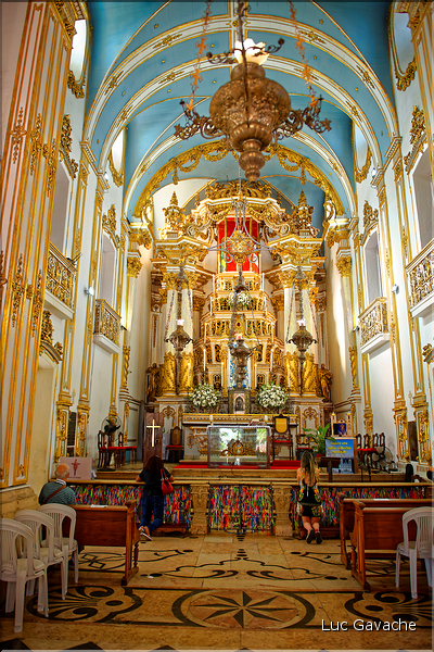 La basilica Nosso Senhor do Bofim, qui fut construite en 1745 et 1746, est l'édifice religieux le plus populaire de Bahia. (3)