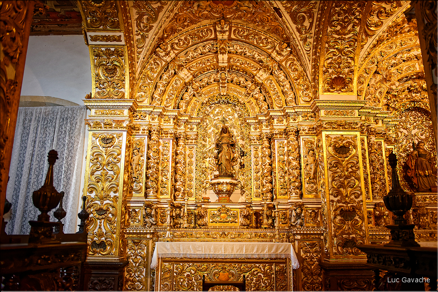 À Bahia, les édifices religieux sont omniprésent, ici l'église de Sao Francisco. (18)