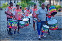 Orchestre de percussions traditionnelles nommé Batucada. (8)