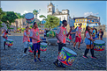 Orchestre de percussions traditionnelles nommé Batucada. (11)