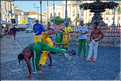 La capoeira est à la fois une danse  et une technique de combat, cette pratique étant inscrite au patrimoine culturel de l'humanité depuis 2014. (9)