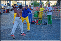 La capoeira est à la fois une danse  et une technique de combat, cette pratique étant inscrite au patrimoine culturel de l'humanité depuis 2014. (16)