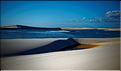 Les Lençois Maranhenses. s'étendent, dans une sucession de dunes et de petits lacs, le long du littoral sur près de 80 km. (34)