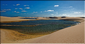 Les Lençois Maranhenses. s'étendent, dans une sucession de dunes et de petits lacs, le long du littoral sur près de 80 km. (58)