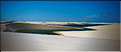 Les Lençois Maranhenses. s'étendent, dans une sucession de dunes et de petits lacs, le long du littoral sur près de 80 km. (75)
