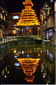 Le village de Zhaoxing de nuit. (4)