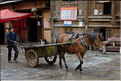La vallée oú se situe le village d'Huanggang est restée enclavée jusqu'en 2012, ce qui explique que ces Dong ont gardé un mode de vie assez traditionnel. (25)