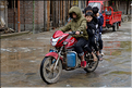 La vallée oú se situe le village d'Huanggang est restée enclavée jusqu'en 2012, ce qui explique que ces Dong ont gardé un mode de vie assez traditionnel. (26)
