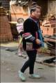 La vallée oú se situe le village d'Huanggang est restée enclavée jusqu'en 2012, ce qui explique que ces Dong ont gardé un mode de vie assez traditionnel. (35)