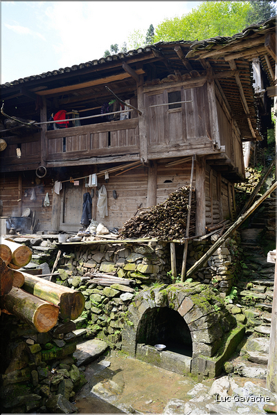 Dans les rues et ruelles du village Dong de Xiaohuang. (13)
