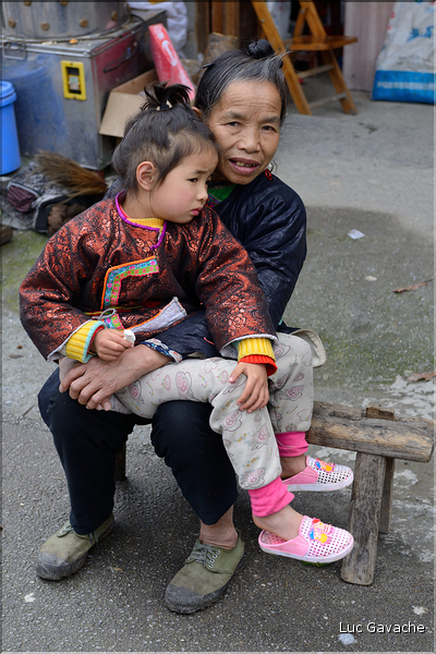 Dans les rues et ruelles du village Dong de Xiaohuang. (24)