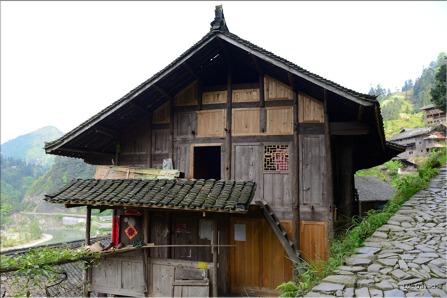 Le village de Langde se situe dans la petite vallée verdoyante de Bala, à quelques dizaines de kilomètres de Kaili. (4)