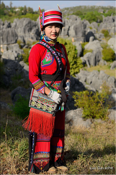 Jour de fête et costumes traditionnels à Shilin. (26)