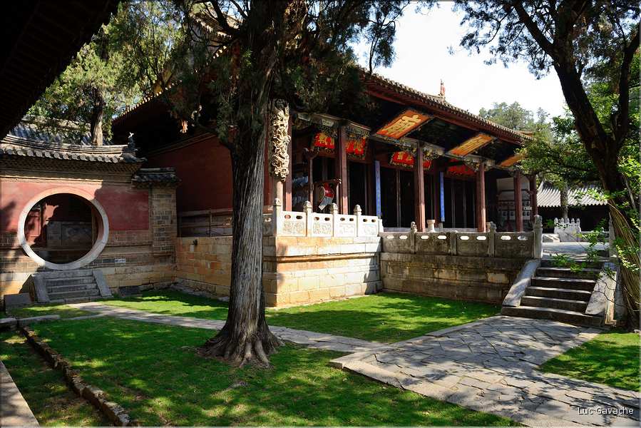 Le deuxième plus grand temple de Confucius en Chine, se trouve à Jianshui. (32)