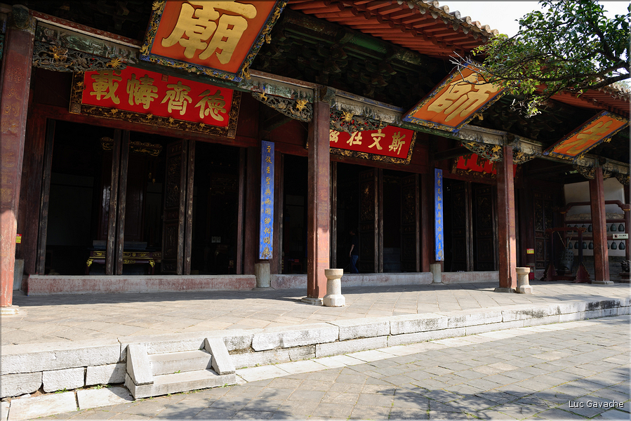 Le deuxième plus grand temple de Confucius en Chine, se trouve à Jianshui. (33)