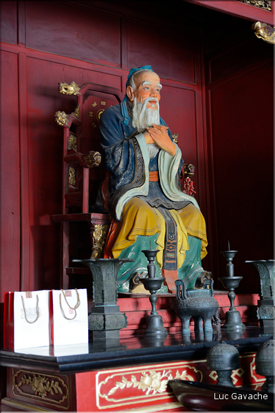 Le deuxième plus grand temple de Confucius en Chine, se trouve à Jianshui. (37)