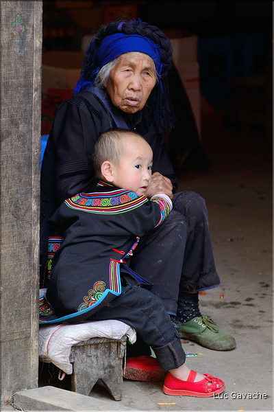 Toujours dans la région de Yuanyang, le village d'Azheke, peuplé de l'ethnie Hani, est l'un des plus authentique de la région. (45)