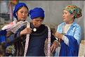 Le marché de Shengcun, dans la région de Yuanyang, est fréquenté par des ethnies hautes en couleurs comme les Yi et les Hani. (81)