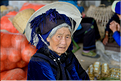 Le marché de Shengcun, dans la région de Yuanyang, est fréquenté par des ethnies hautes en couleurs comme les Yi et les Hani. (110)