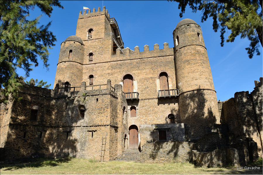 Gondar fut la capitale des souverains éthiopiens du XVII au XIX ème siècle. (13)