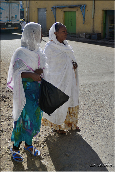 Dans les rues animées de Gondar. (13)