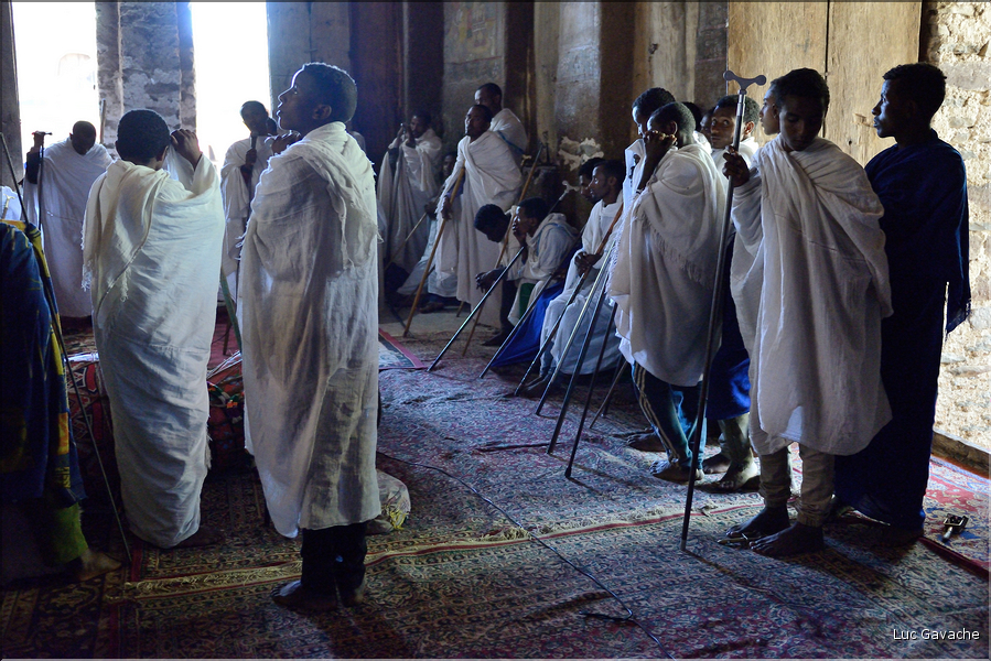 Les Éthiopiens sont de confession orthodoxe, alors que christianisme est arrivé au IV ème siècle dans le pays. (4)