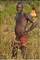 Les Banna de la région de Key Afer sont des cousins des Hamer, avec qui ils partagent le même mode vie agropastorale. (38)