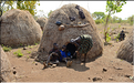 Les Mursi sont semi-nomades et vivent le long du fleuve Omo à la périphérie du parc Mago près de Jinka. (7)
