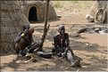 Les Mursi sont semi-nomades et vivent le long du fleuve Omo à la périphérie du parc Mago près de Jinka. (20)