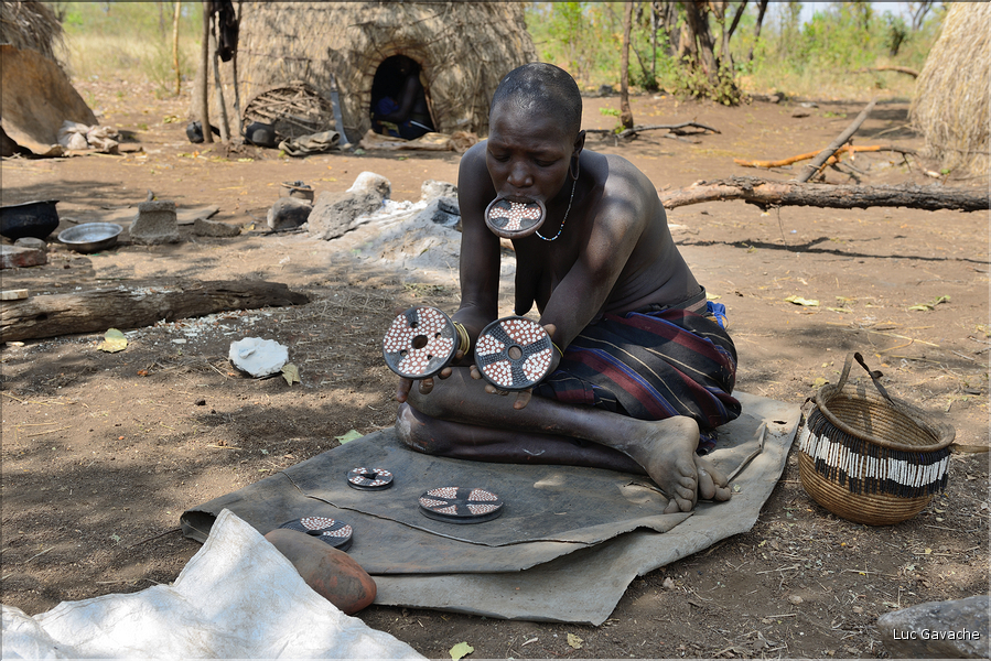 Elles sont d'ailleurs les dernières femmes à plateau d'Afrique. (1)