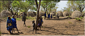 Les Mursi ne sont pas très nombreux puisqu'on en recense moins de 10.000 individus. (4)