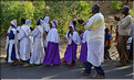 La fête orthodoxe du Timkat se déroule à la mi-janvier et commémore la naissance du Christ. (5)