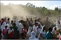 Au cours de l'avancé du cortège, différentes églises le rejoignent. (4)
