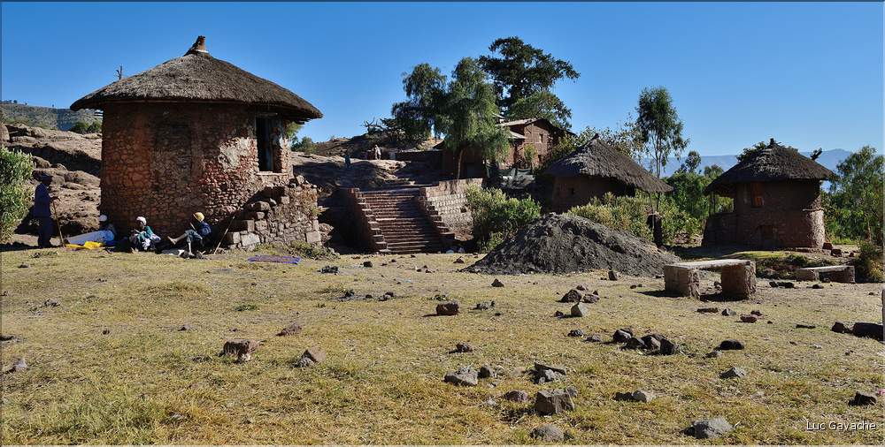 Maisons traditionnelles à Lalibela.  (6)