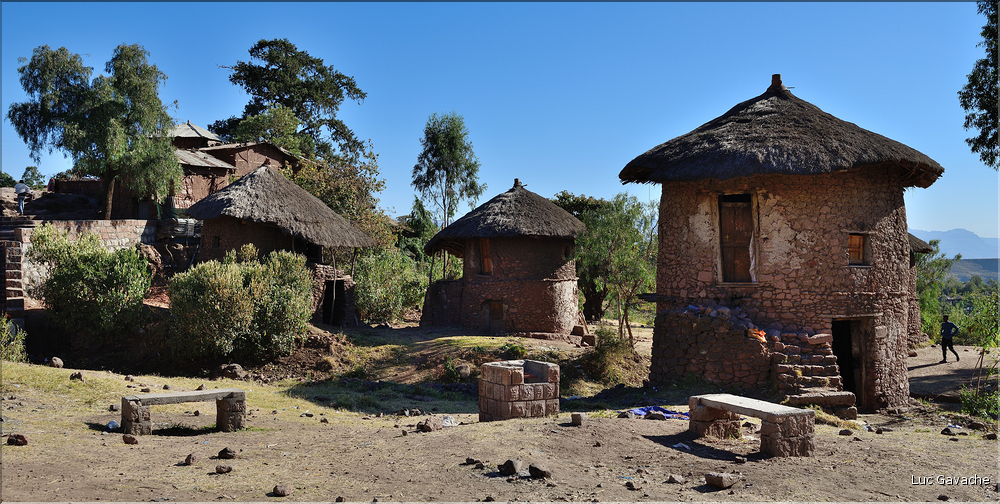 Maisons traditionnelles à Lalibela.  (7)