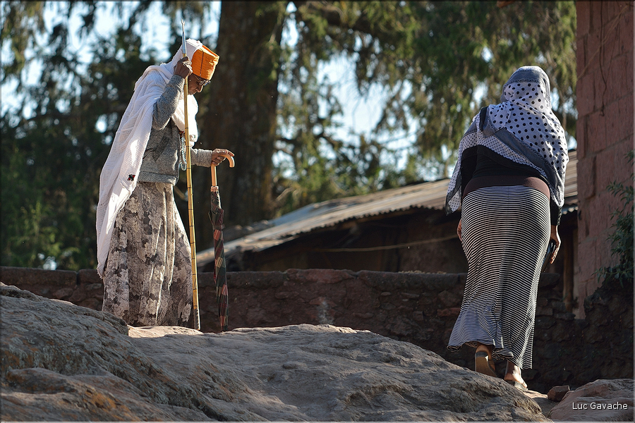 Lalibela est le plus important lieu saint de l'orthodoxie éthiopienne et attire de nombreux pèlerins.  (14)