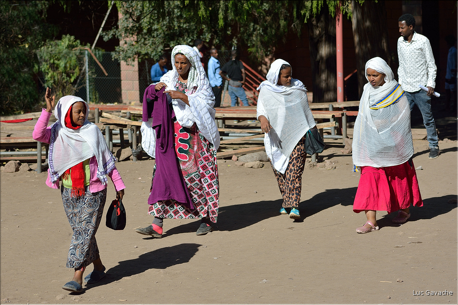 Lalibela est le plus important lieu saint de l'orthodoxie éthiopienne et attire de nombreux pèlerins.  (18)