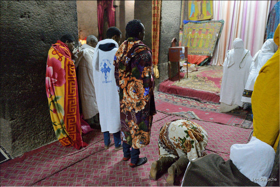 Beta Medhane Alem -l'église du sauveur du monde- est la plus vaste de Lalibella. (20)