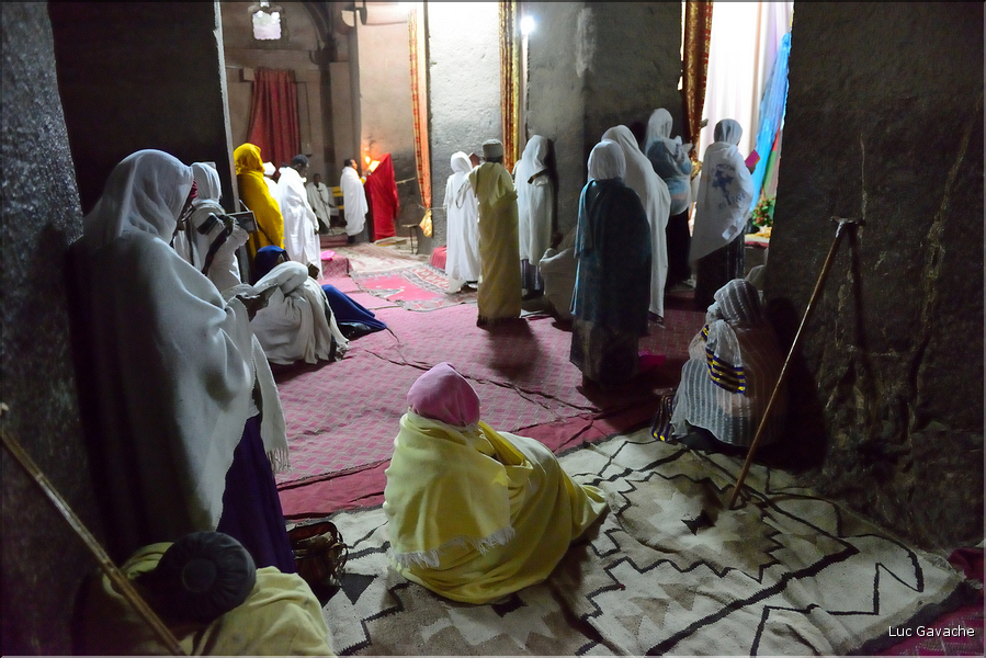 Beta Medhane Alem -l'église du sauveur du monde- est la plus vaste de Lalibella. (21)