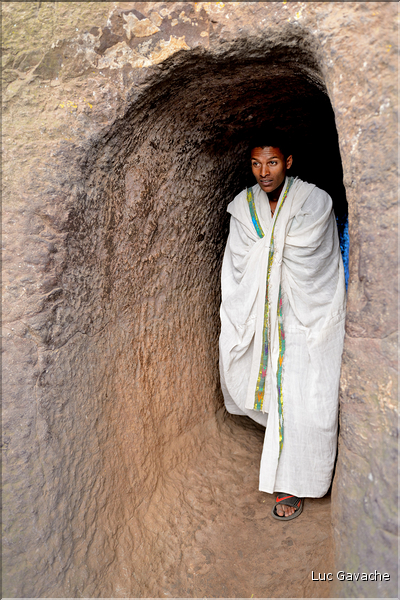 Petit corridor entre Beta Medhane Alem et Beta Mariam. (5)
