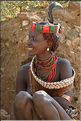 ...sous le regard des autres Hamer des villages environnent. (4)
