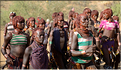 Les chants et les danses ont repris et la ferveur va monter crescendo. (19)