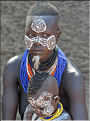 Ici le village Korcho oú les femmes préparent collectivement du sorgho pour faire de la bière en vu d'une petite fête. (13)