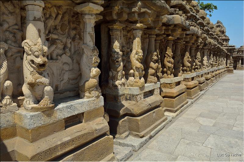 Le Temple de Kailashanatha de Kanchipuram date du VIII ème siècle. (3)