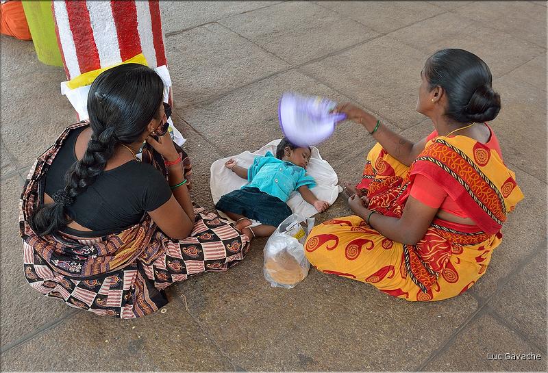 Pélerins au Temple de Shiva Nataraja de Chidambaram.