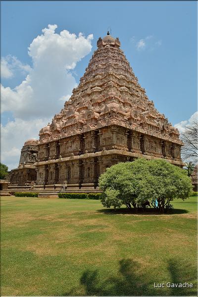 Le temple de Sri Pragadheswarar est dédié à Shiva et date du XI ème siècle. Village de Gangaikondacholapuram. (9)