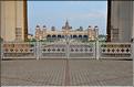 Mysore Palace témoigne de la grandeur des maharajas d'antan. Il est toujours en parti occupé par leur descendant. (3)