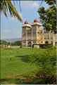 Mysore Palace témoigne de la grandeur des maharajas d'antan. Il est toujours en parti occupé par leur descendant. (23)