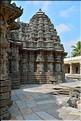 Le Temple de Somathpur entre Mysore et Bengalore date du XIII ème siècle et est dédié à Shiva. (13)