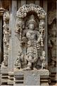 Le Temple de Somathpur entre Mysore et Bengalore date du XIII ème siècle et est dédié à Shiva. (14)